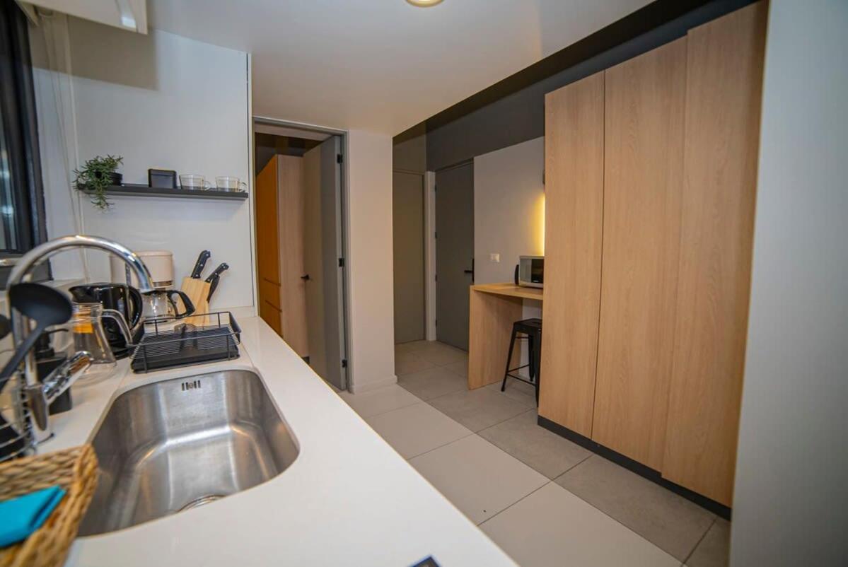With Private Terrace Steps From Metro Apartamento Santiago